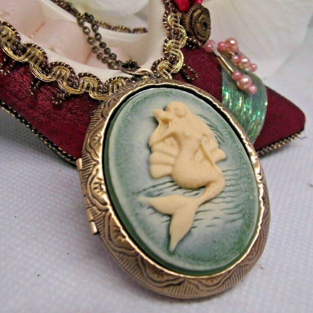 Nautical Birthday Anniversary Sea Green Frosted Mermaid Locket Cameo Necklace